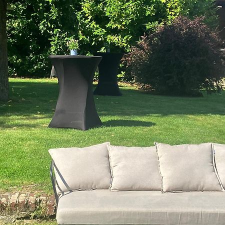 La Ferme De Valeuse Bed & Breakfast Morienval Eksteriør bilde